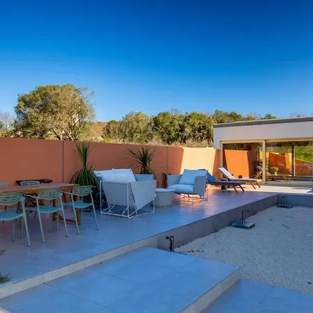 Beautiful Sarizol With Indoor Pool In