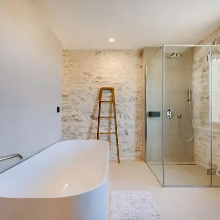 Beautiful Sarizol With Indoor Pool In * Rovigno