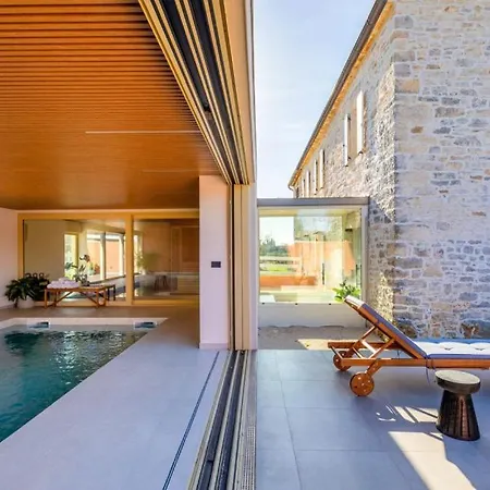 Villa Beautiful Sarizol With Indoor Pool In *