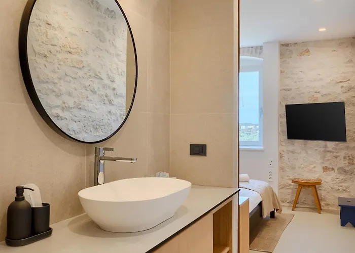 Βίλα Beautiful Sarizol With Indoor Pool In *