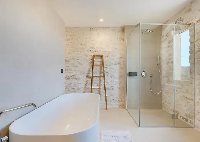 Beautiful Sarizol With Indoor Pool In Βίλα