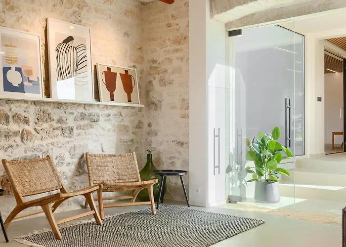 Beautiful Sarizol With Indoor Pool In